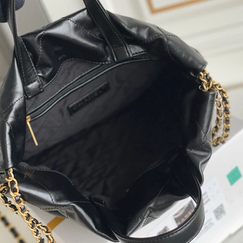 CHANEL 22 BACKPACK Modern 1105