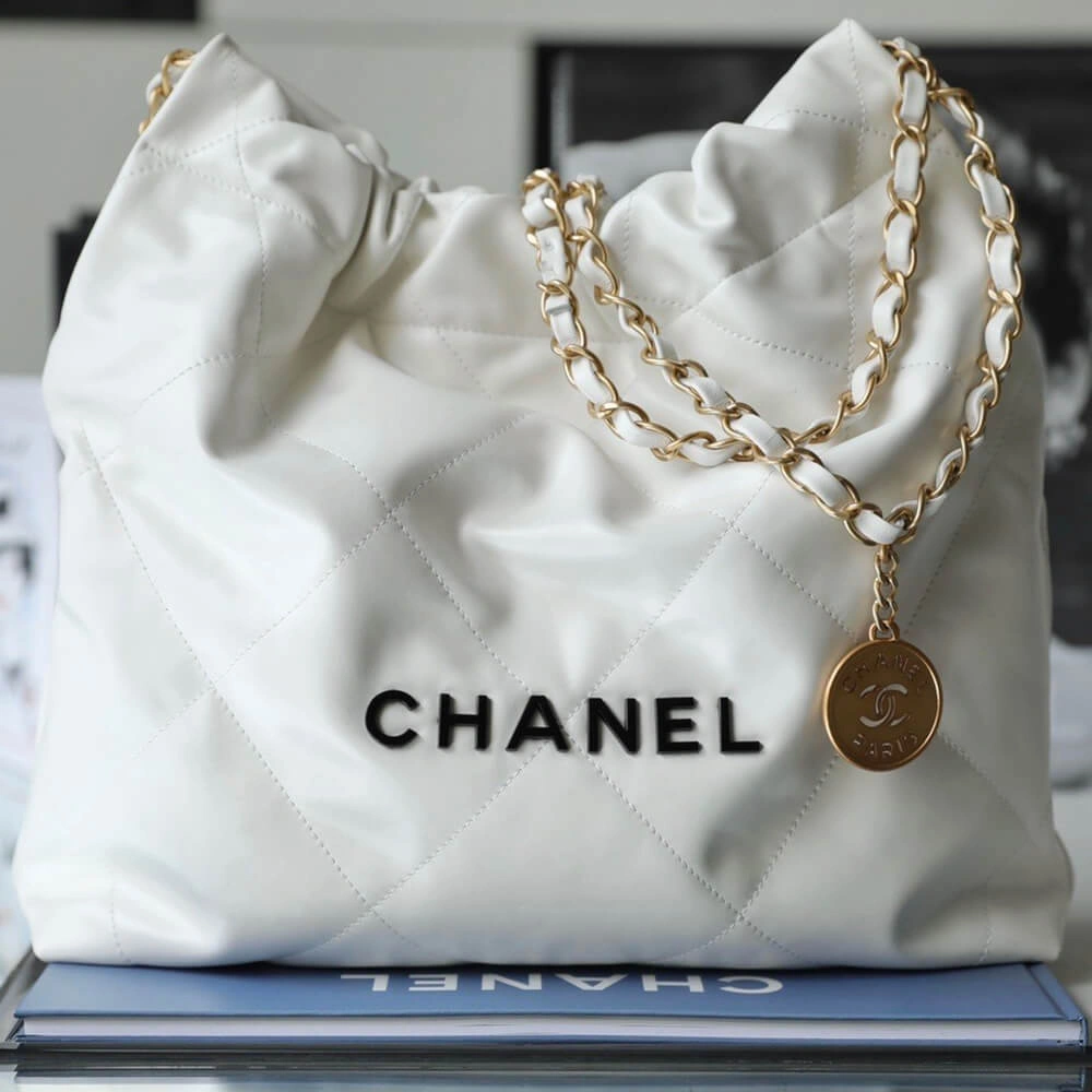 CHANEL 22 HANDBAG SportInspired 1159