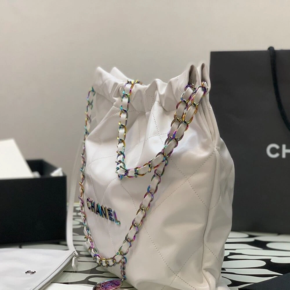 OnTrend CHANEL 22 HANDBAG 1172