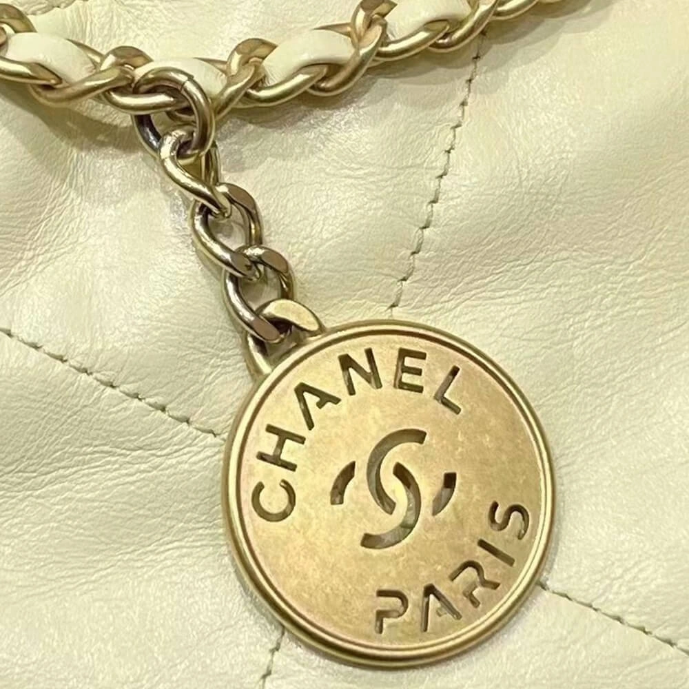 CHANEL 22 HANDBAG Sporty 1192