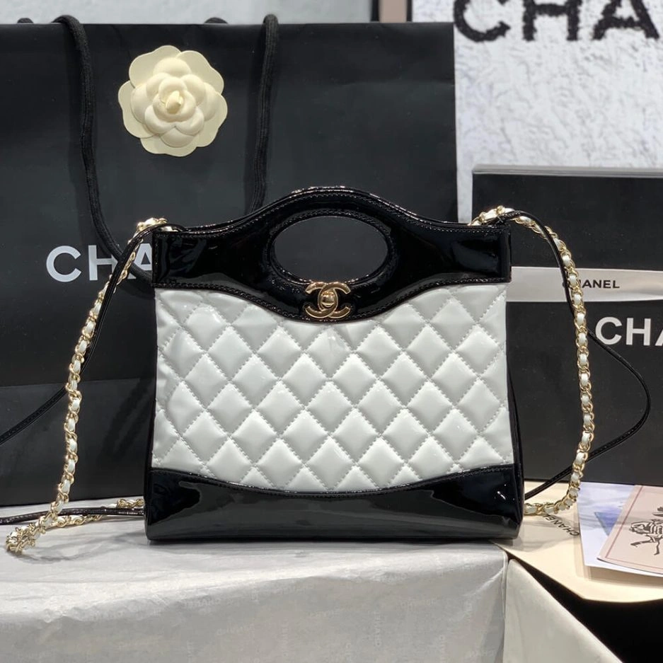 CHANEL 31 MINI SHOPPING BAG ModernLook 1130
