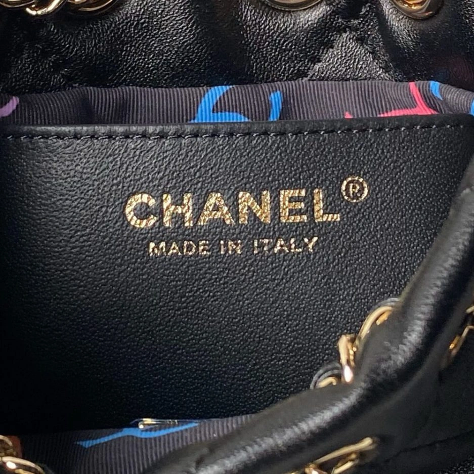 RelaxedFit CHANEL BACKPACK 294
