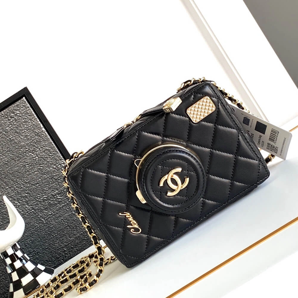 CHANEL CAMERA BAG UrbanStyle 1164