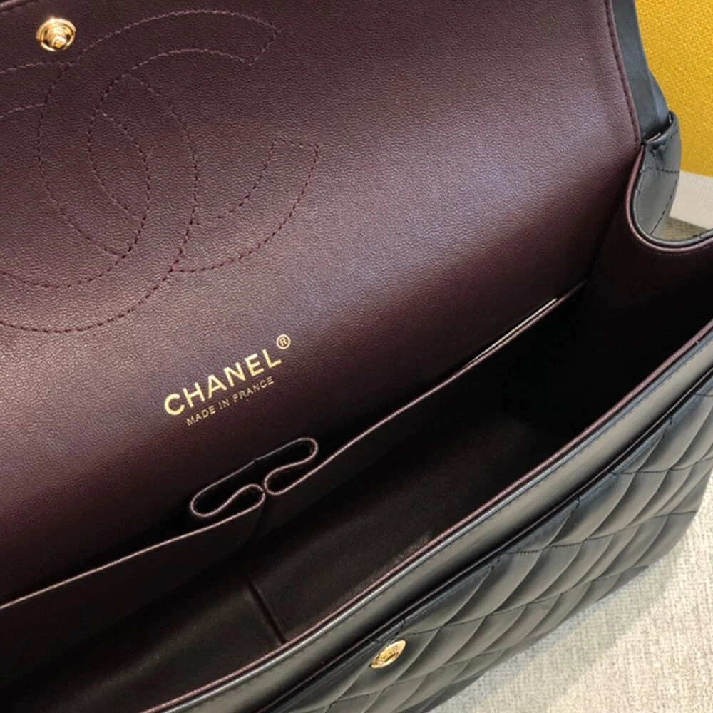 CHANEL  Maxi Handbag Lightweight 1207