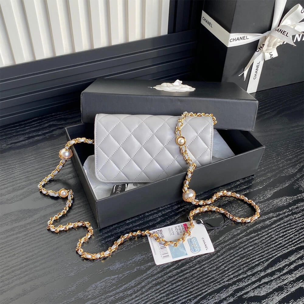 CHANEL Flap Phone Holder with Chain(HIGH-END GRADE) TimelessDesign 1136