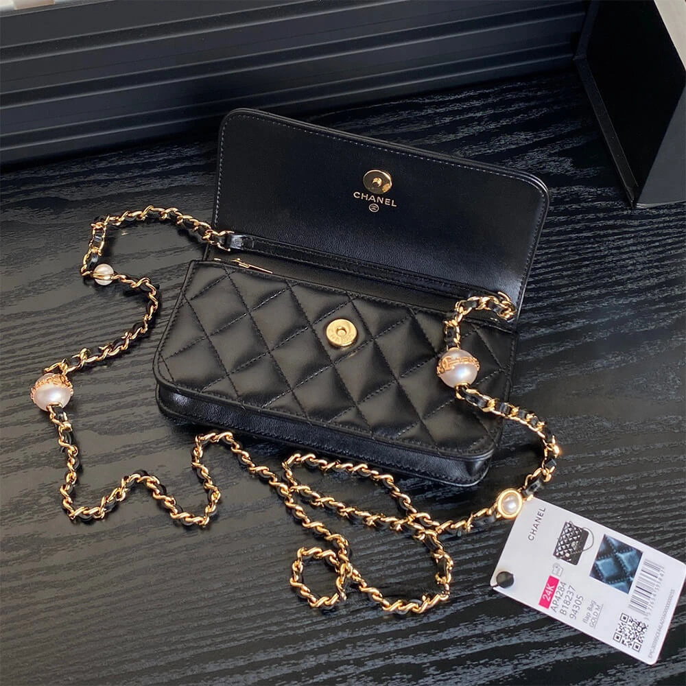 TechFriendly CHANEL Flap Phone Holder with Chain(HIGH-END GRADE) 1145