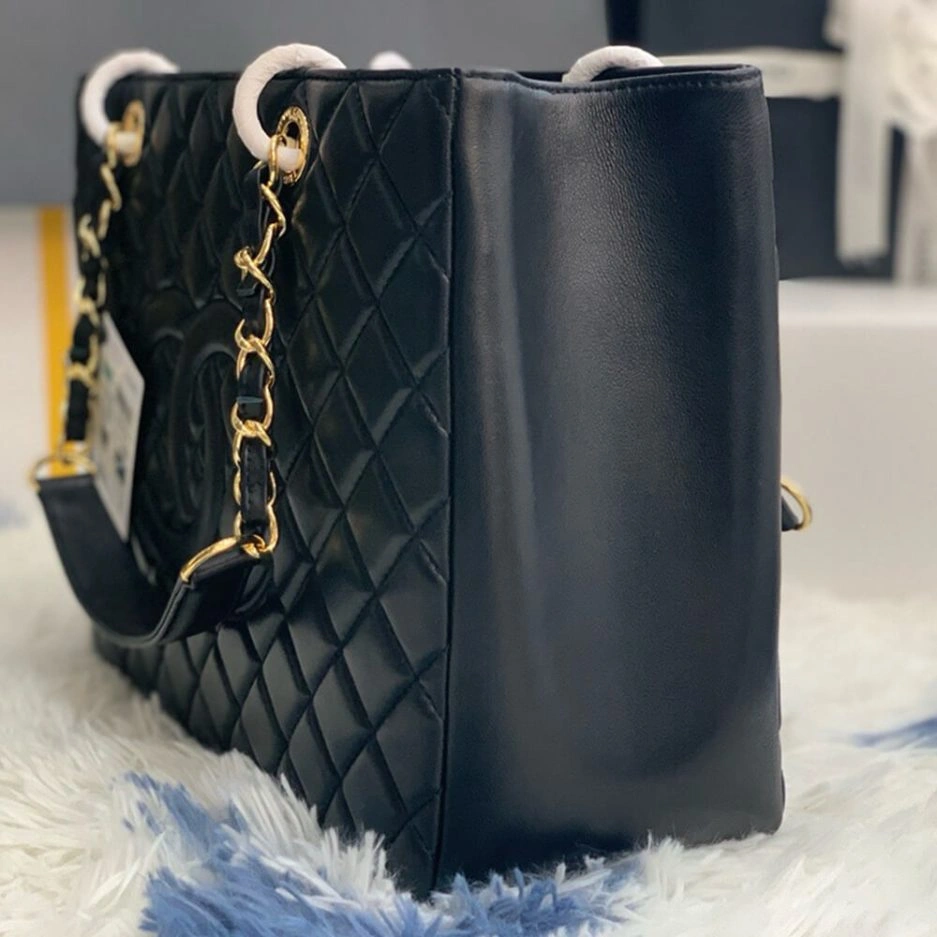 MoistureWicking CHANEL Grand Shopping Tote 1098