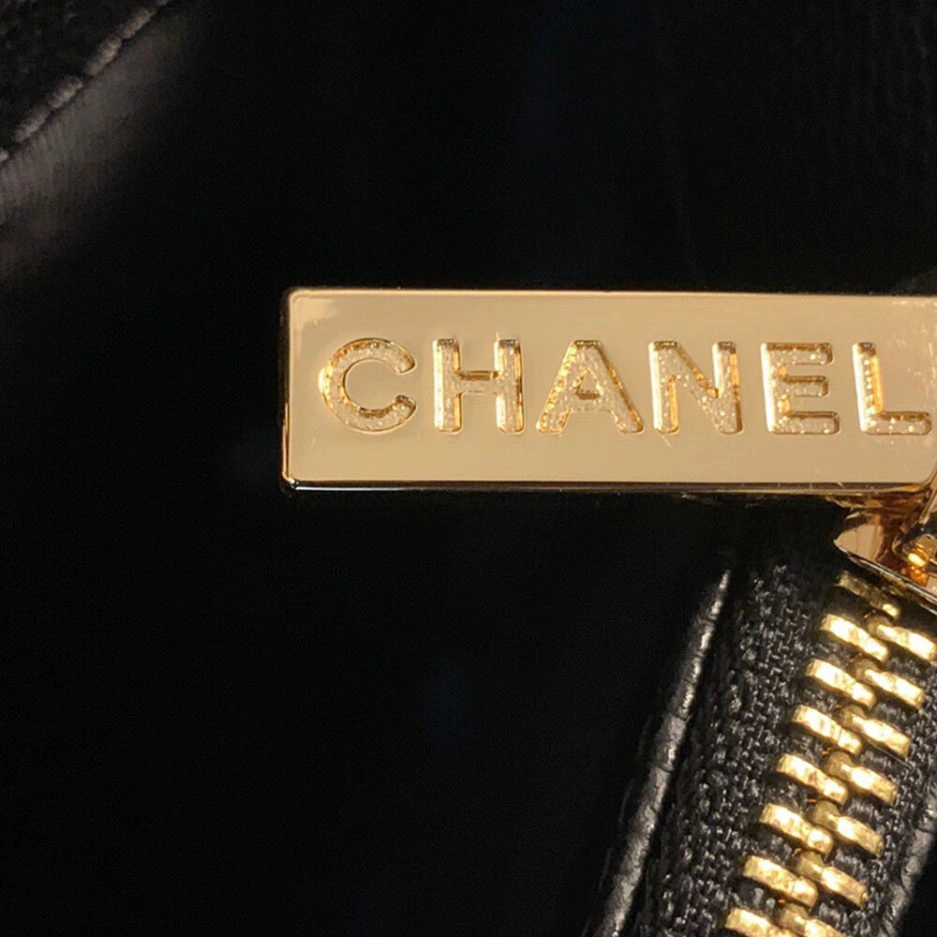 CHANEL Grand Shopping Tote ModernLook 1148