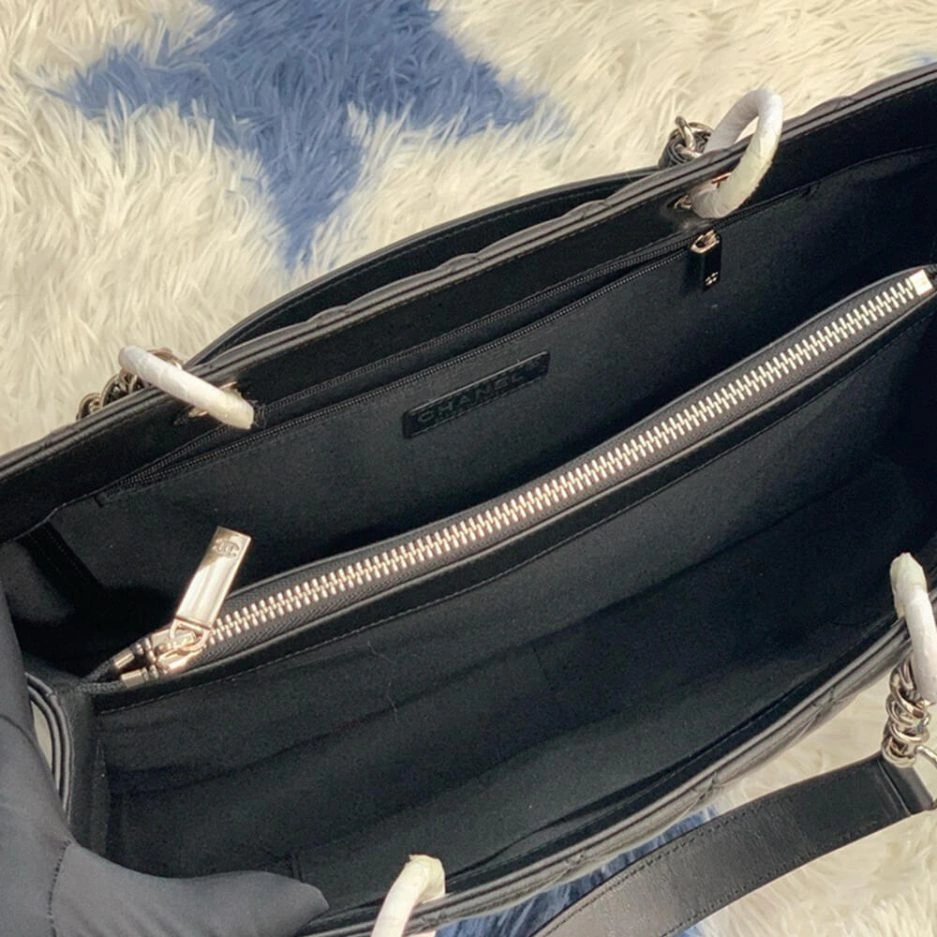 CHANEL Grand Shopping Tote Tailored 1053