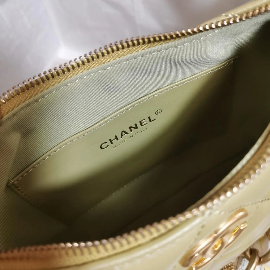 SportInspired CHANEL HOBO HANDBAG 1089