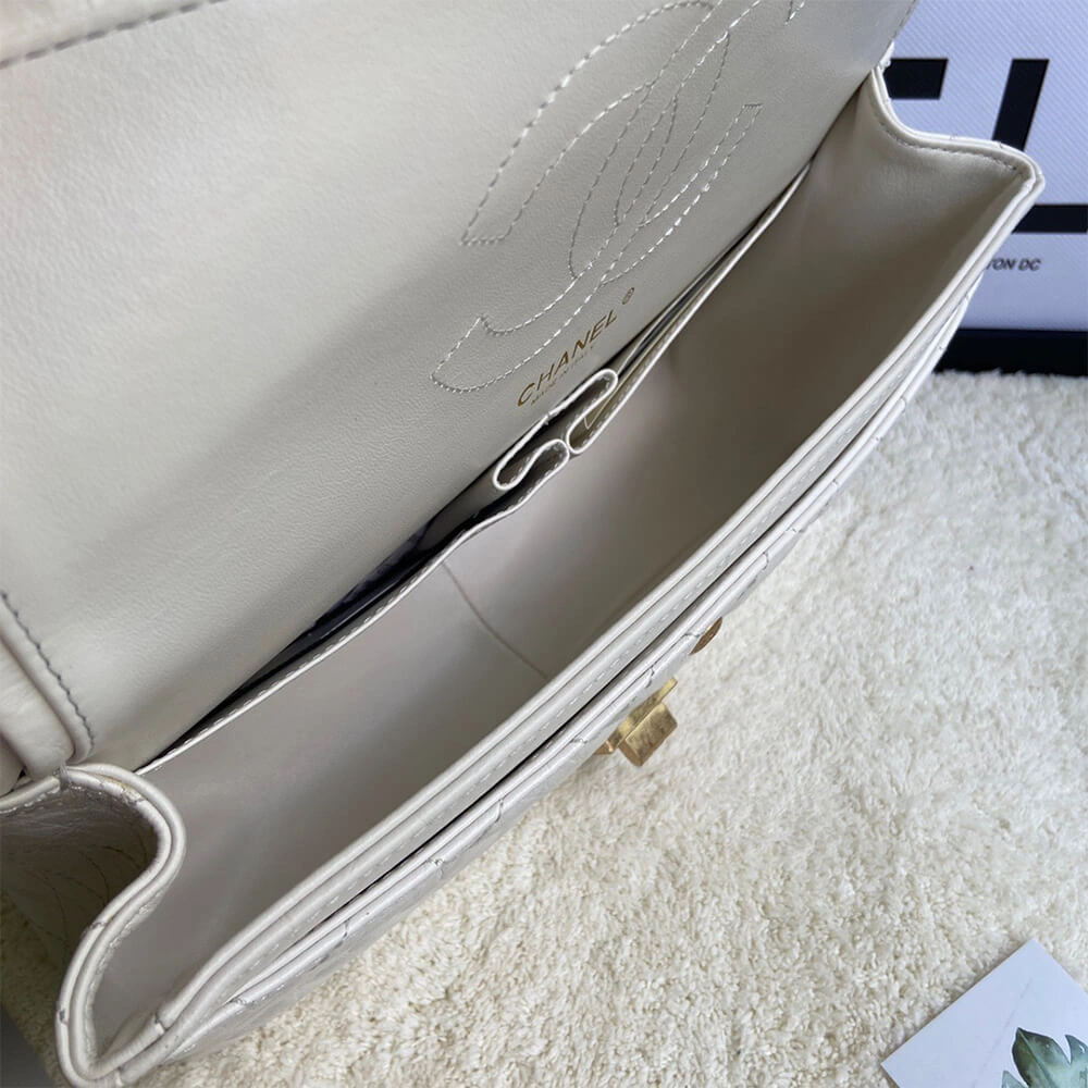 Versatile CHANEL LARGE 2.55 HANDBAG 1227