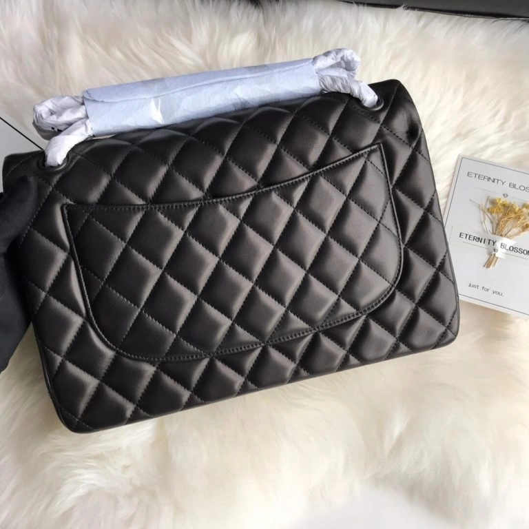 WeatherProof CHANEL LARGE CLASSIC HANDBAG(High-end grade) 1048