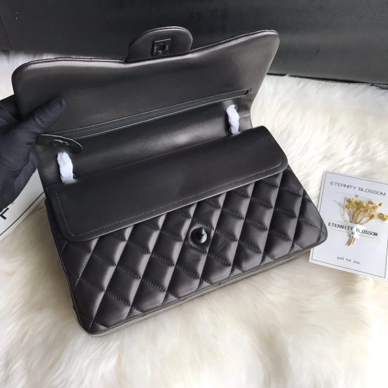 WeatherProof CHANEL LARGE CLASSIC HANDBAG(High-end grade) 1048