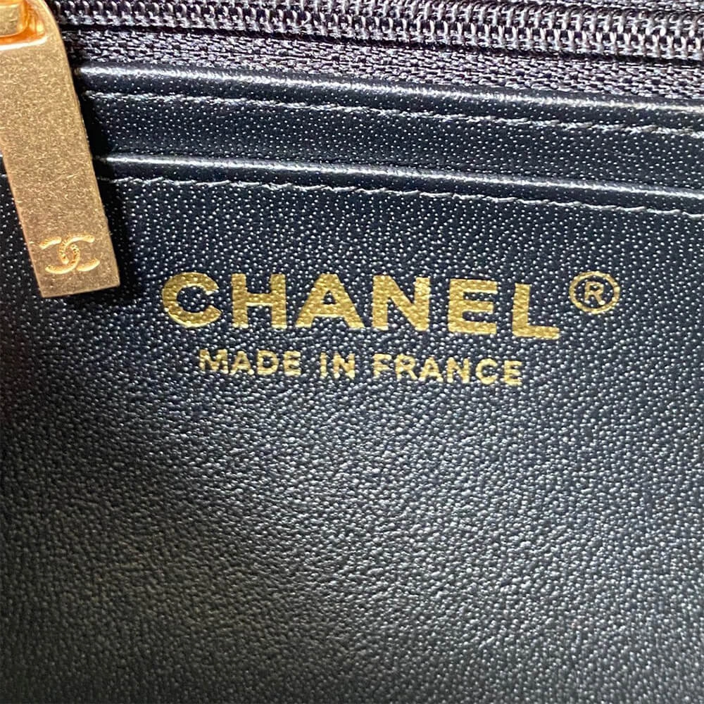 Durable CHANEL MINI 2.55 Handbag 1050