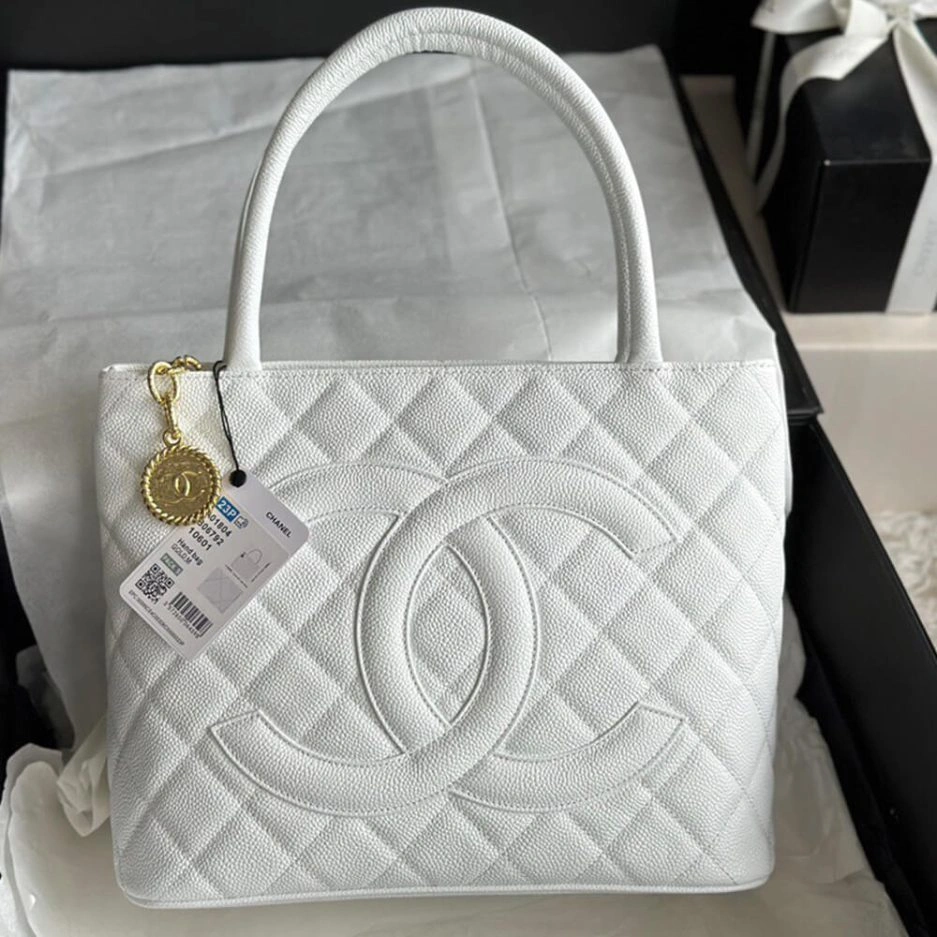 CHANEL Medallion Tote Bag Modern 1122