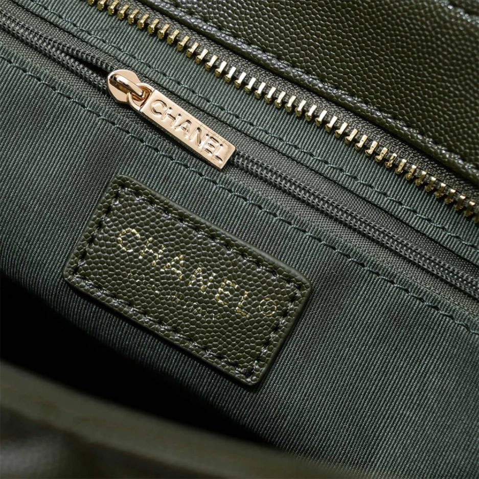 CHANEL Medallion Tote Bag RelaxedFit 1121