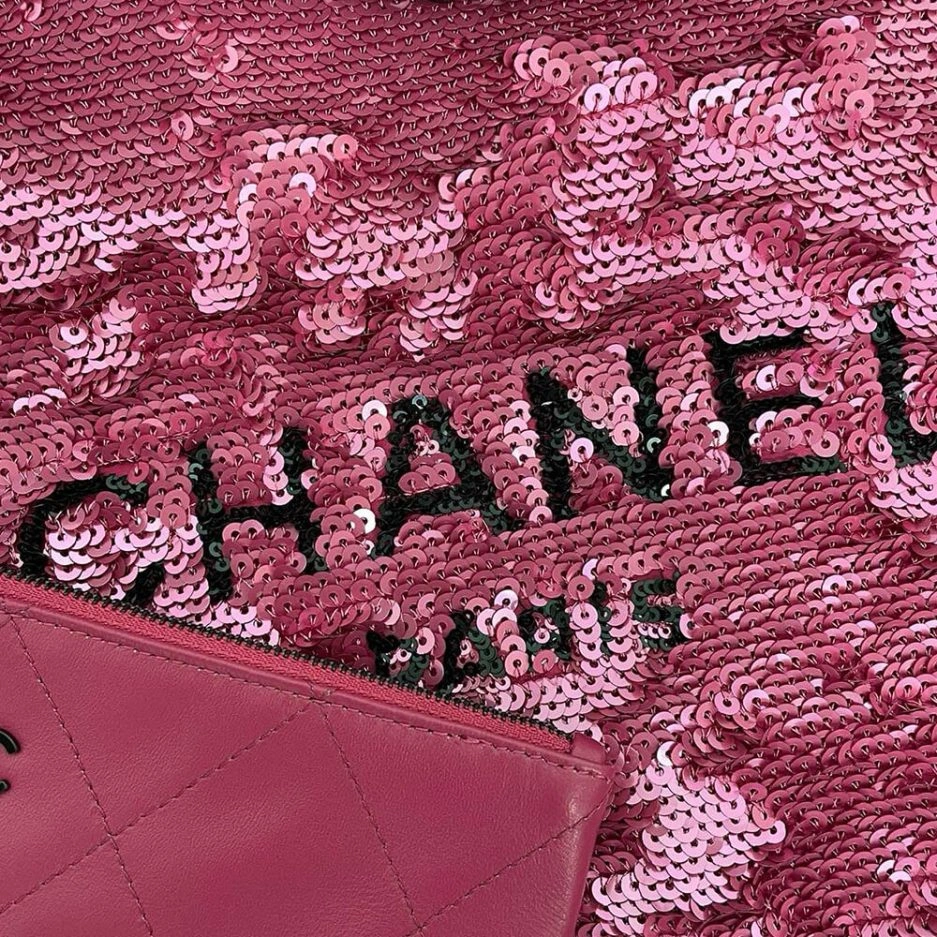 GoodFit CHANEL SHOPPING BAG 1094