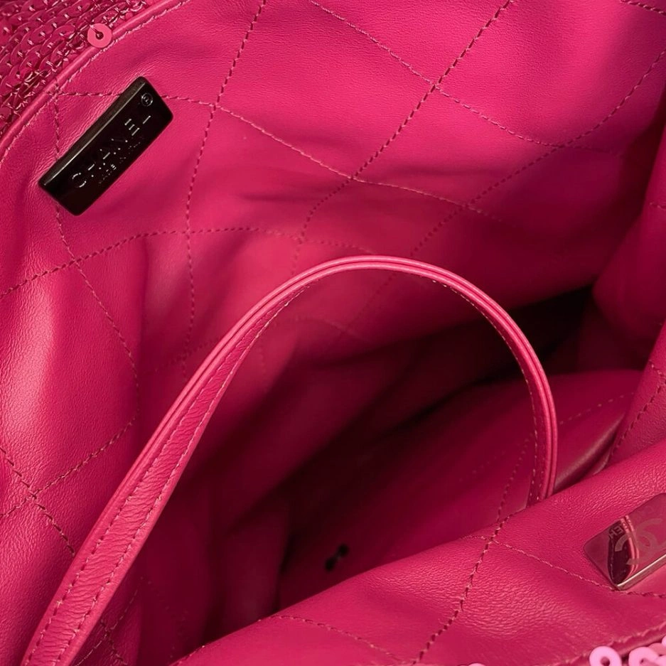GoodFit CHANEL SHOPPING BAG 1094