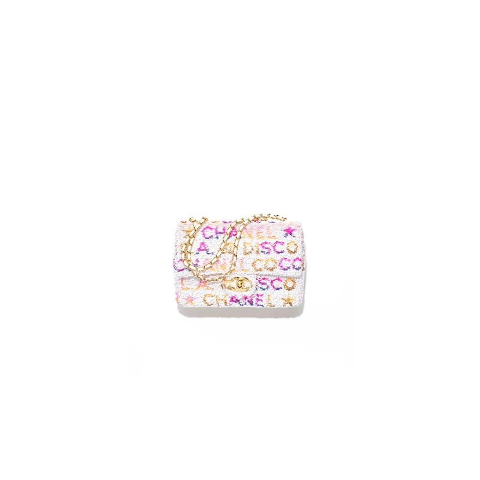 CHANEL SMALL FLAP BAG Neat 1097