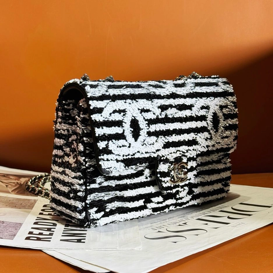 CHANEL SMALL FLAP BAG Classic 1093