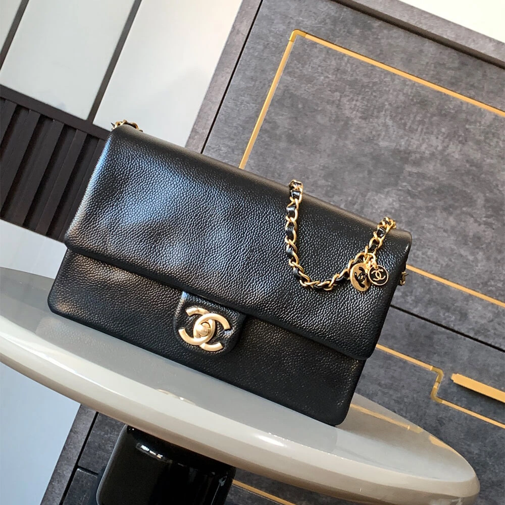 CHANEL Small Flap Bag(high-end grade) StreetReady 1144