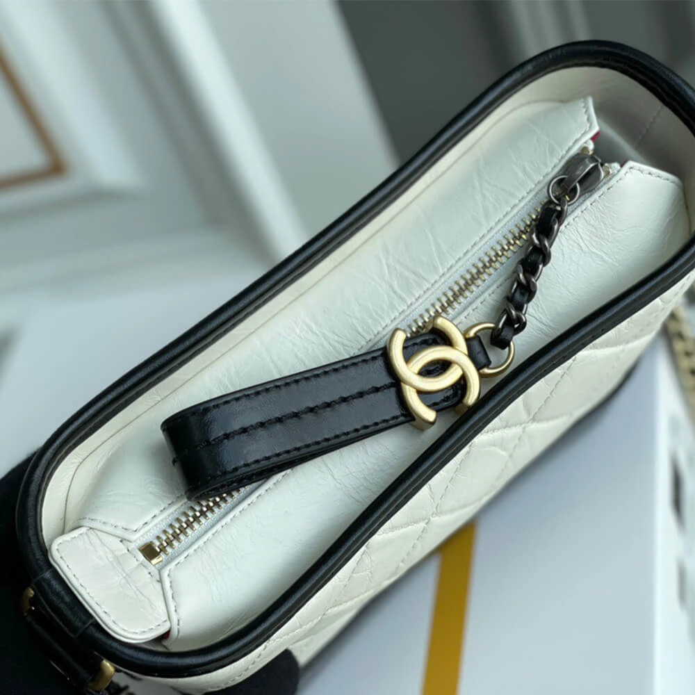 AllSeason CHANEL’S GABRIELLE SMALL HOBO BAG 1177