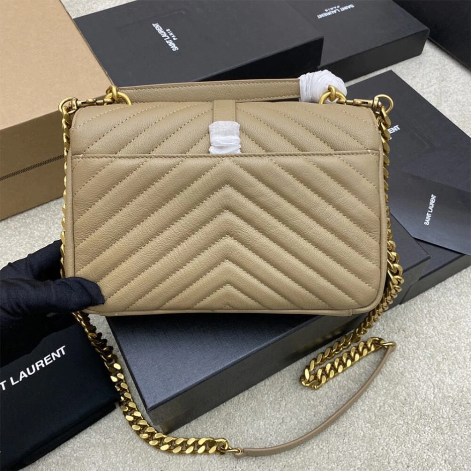 COLLEGE MEDIUM CHAIN BAG IN QUILTED LEATHER Durable 1476