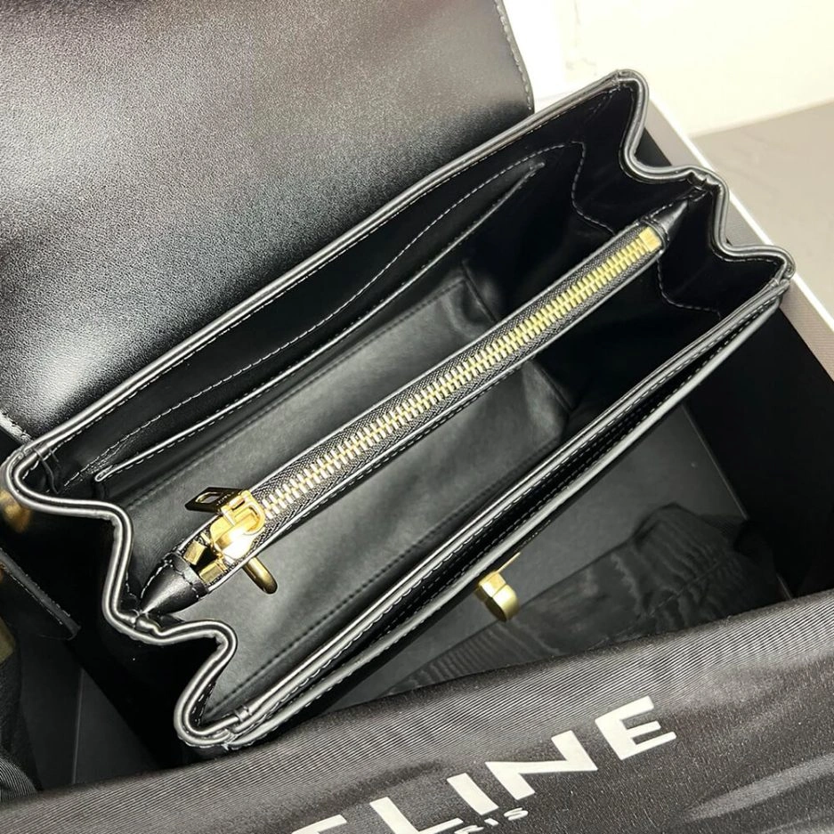 Celine SMALL 16 BAG IN SATINATED CALFSKIN(high-end grade) Vibrant 1647