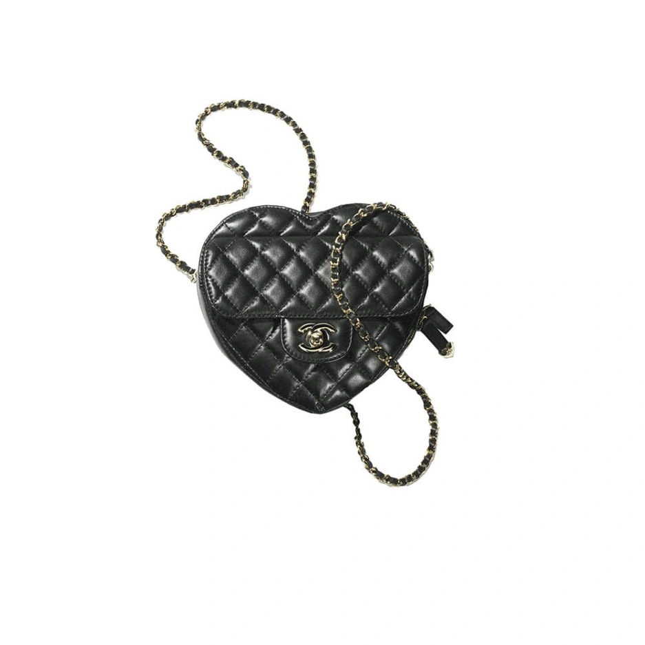 Chanel 22s Heart Bag Neat 1160