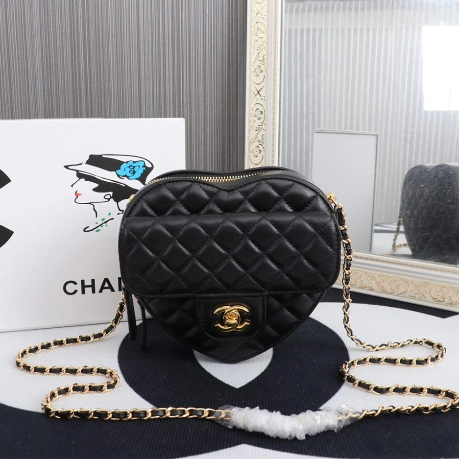 Chanel 22s Heart Bag Neat 1160