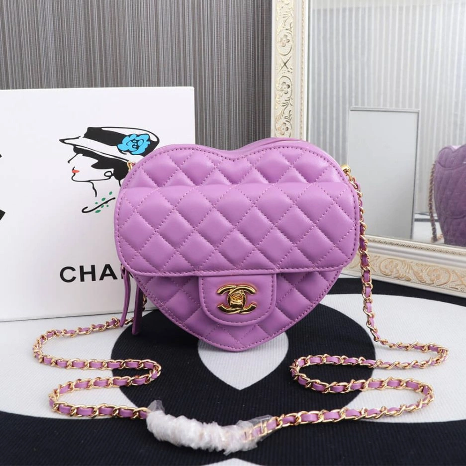 Chanel 22s Heart Bag Cozy 1168