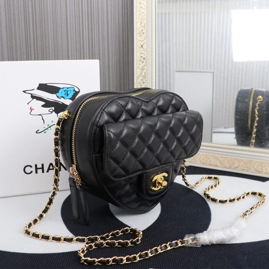 Chanel 22s Heart Bag Neat 1160