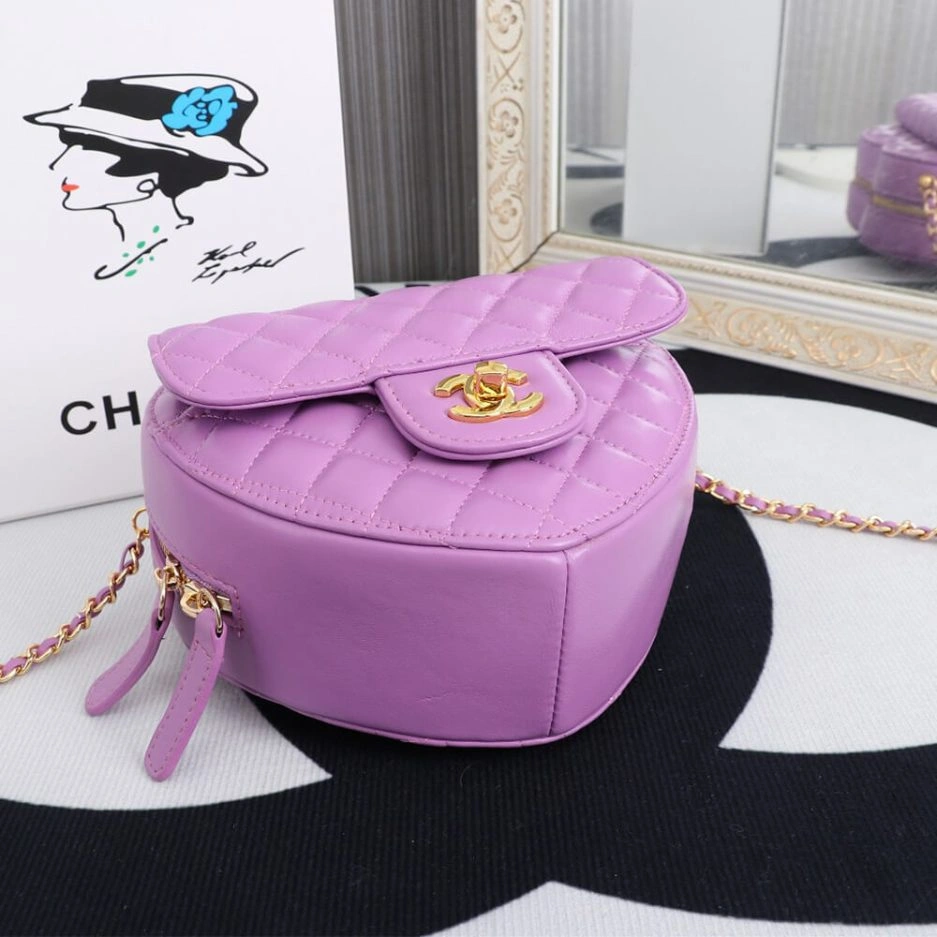 Chanel 22s Heart Bag Cozy 1168