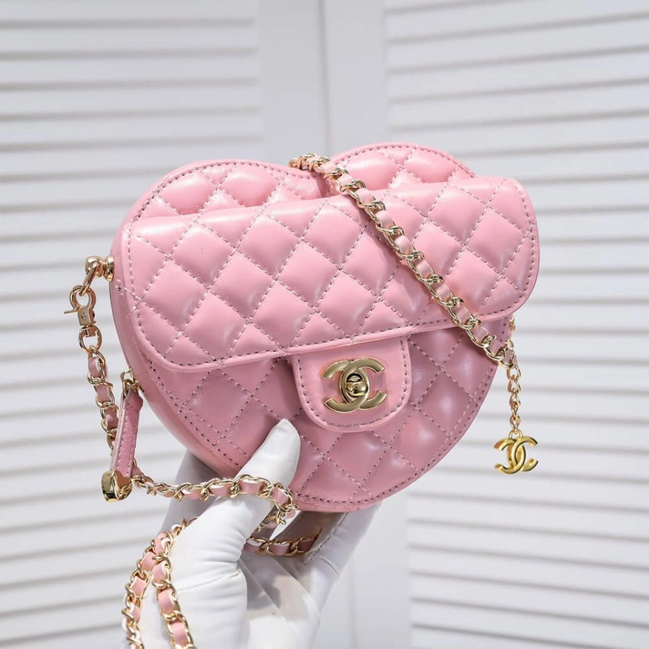 Chanel 22s Heart Bag Breathable 1170