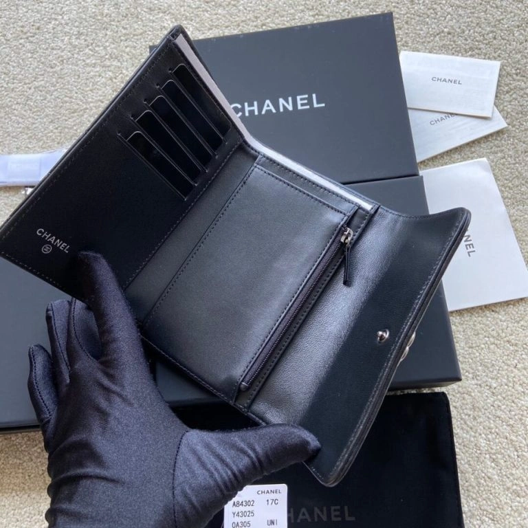EyeCatching Chanel boy long wallet 1079