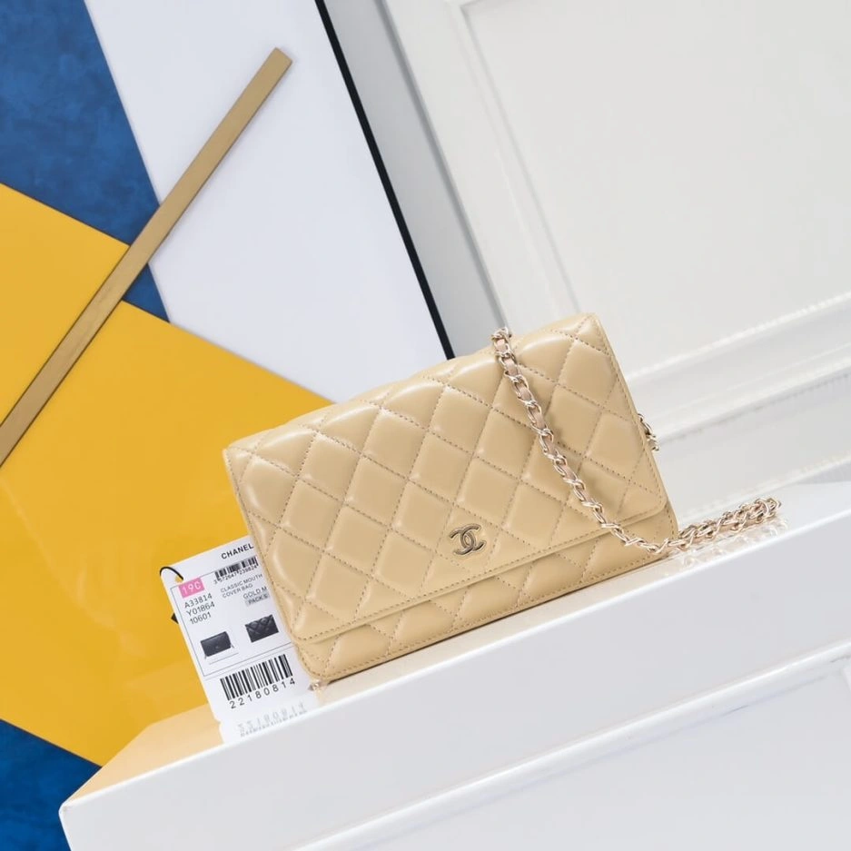 Chanel classic chain wallet Chic 1083