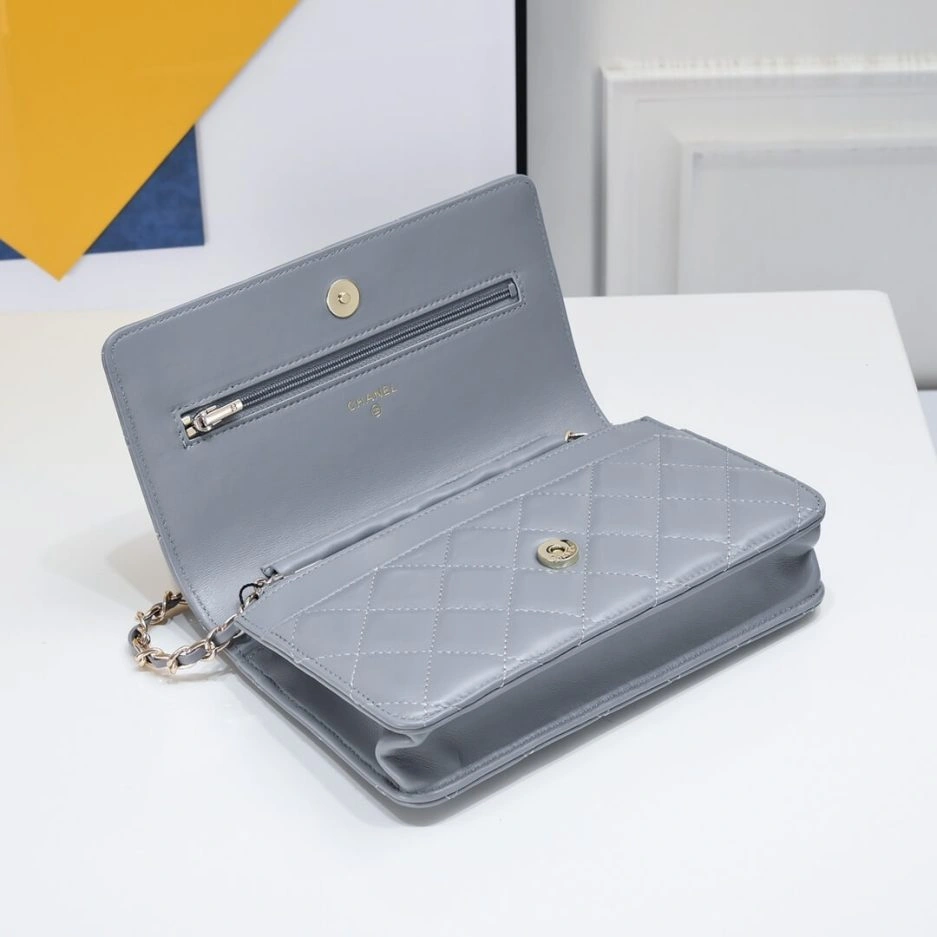 Refined Chanel classic chain wallet 1123