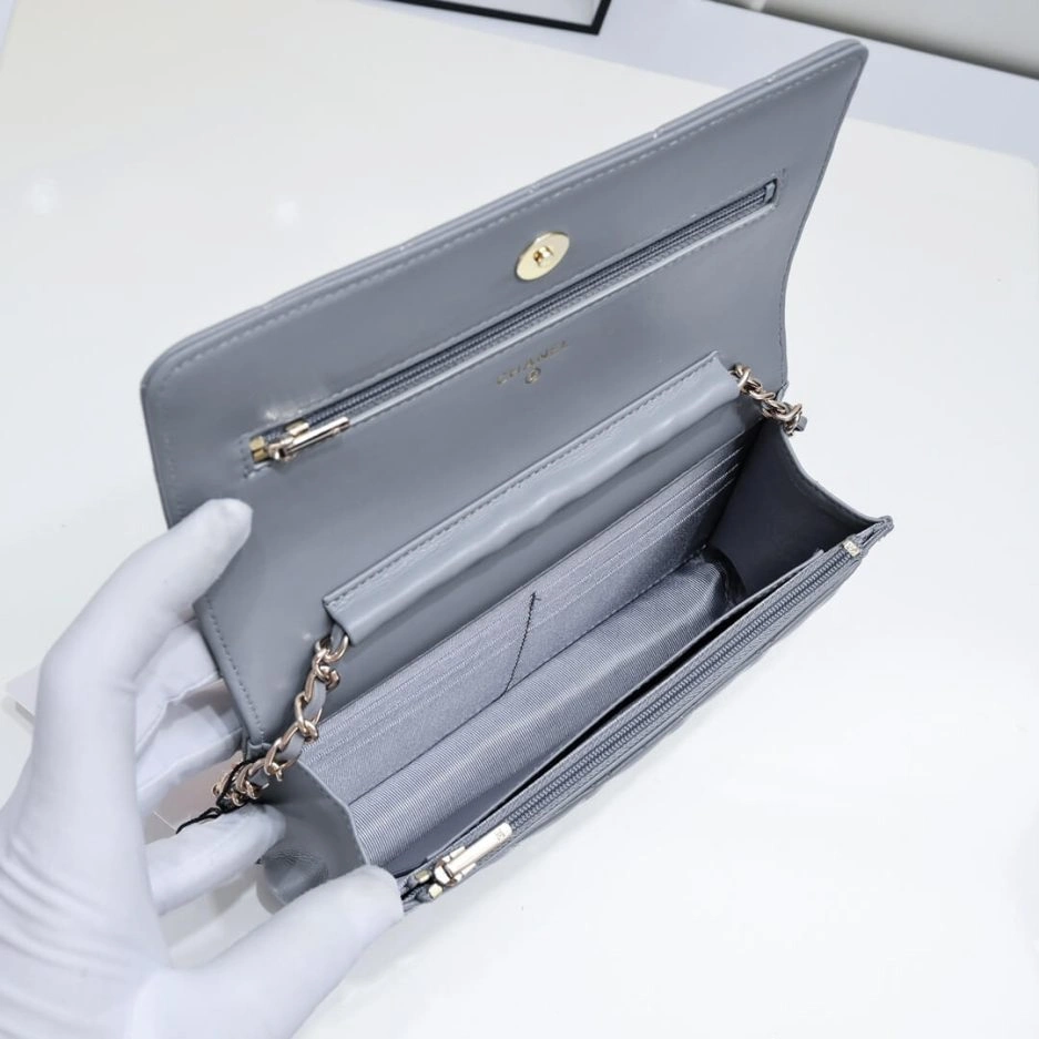 Refined Chanel classic chain wallet 1123