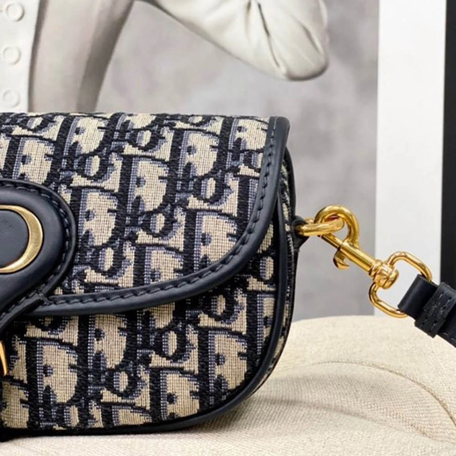 Practical DIOR BOBBY EAST-WEST BAG 1257