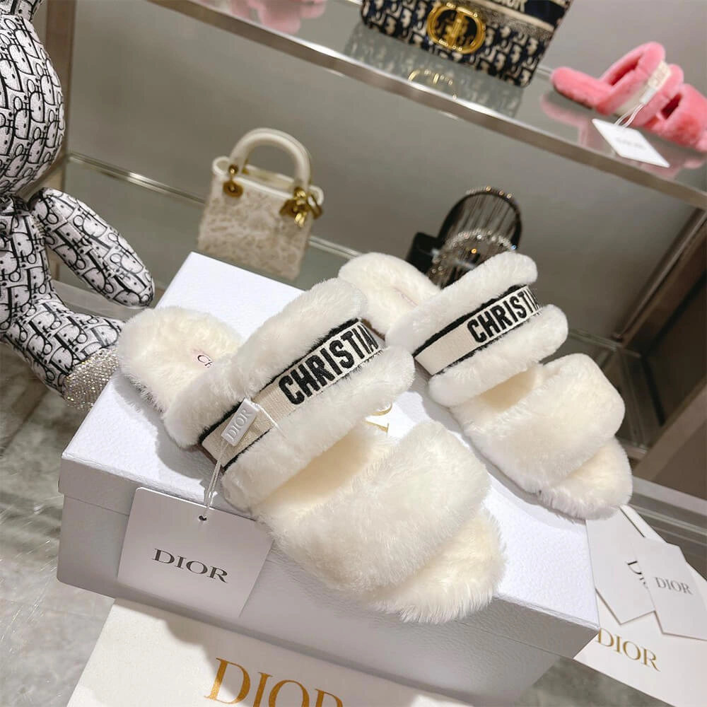 DIOR CHEZ MOI SLIDE Comfortable 135