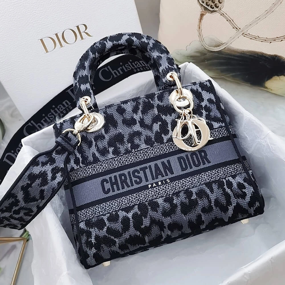 MoistureWicking DIOR MEDIUM LADY D-LITE BAG 1320