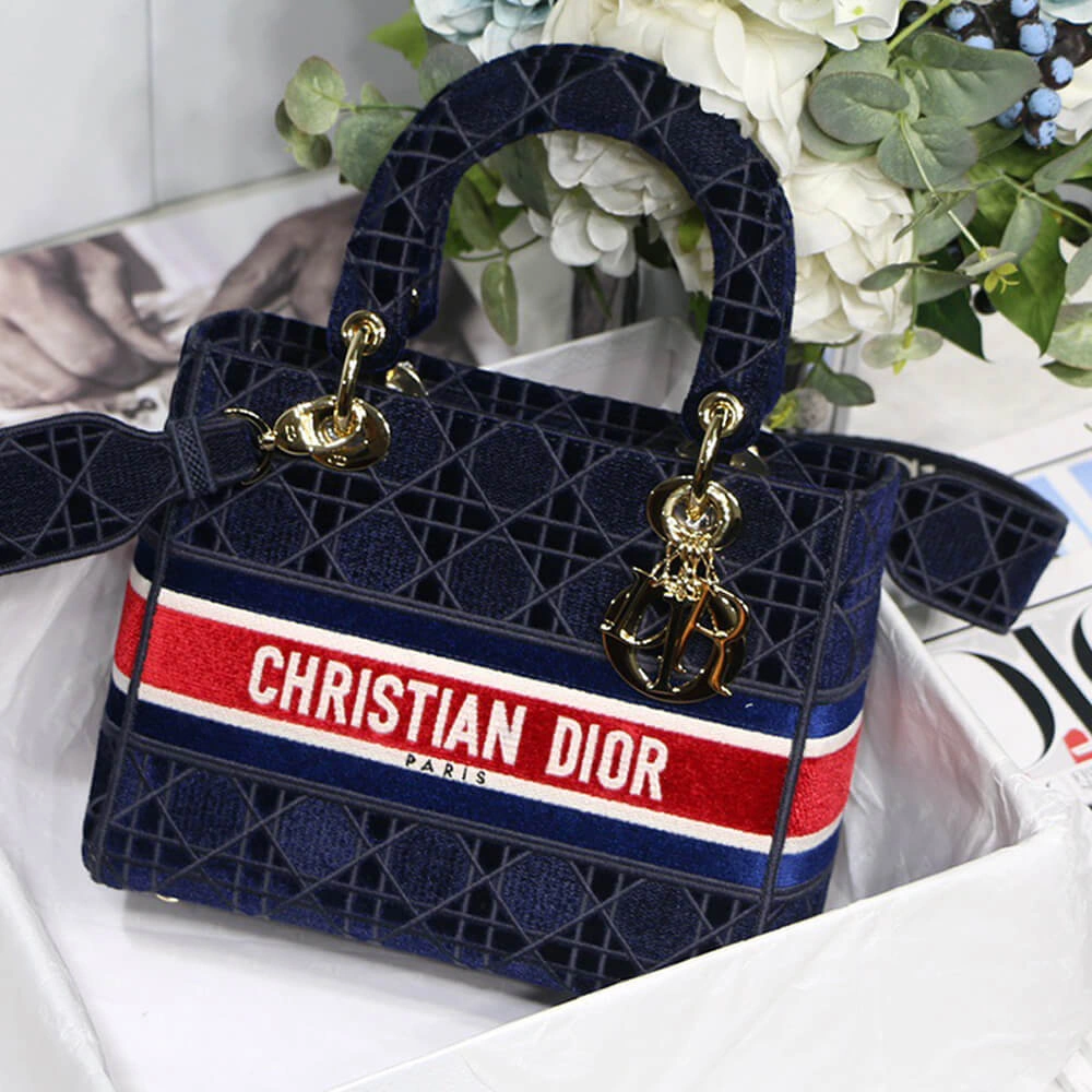 DIOR MEDIUM LADY D-LITE BAG Functional 1327
