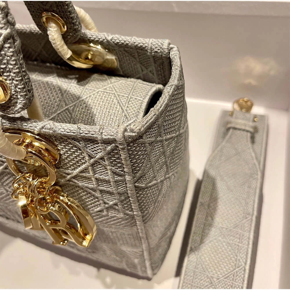 ZipUp DIOR MEDIUM LADY D-LITE BAG 1316