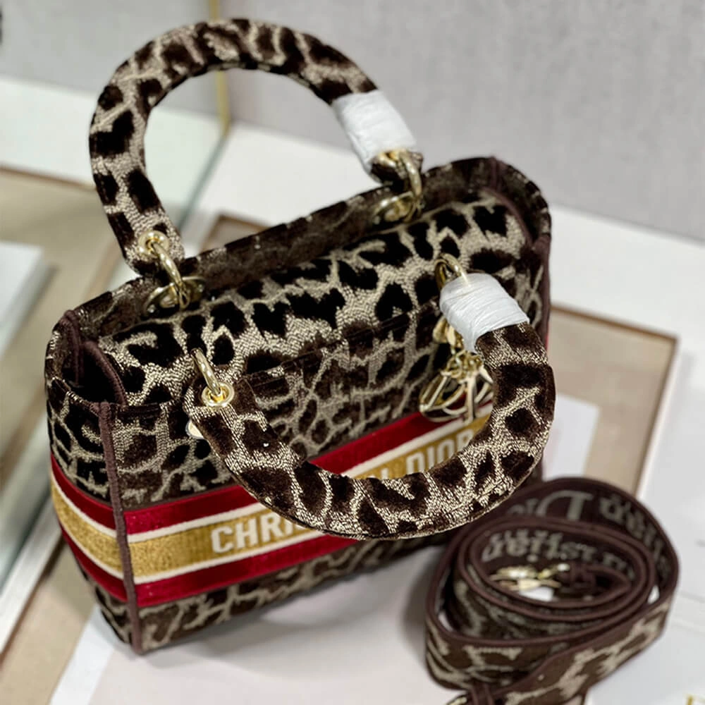 DIOR MEDIUM LADY D-LITE BAG ComfortFit 1335