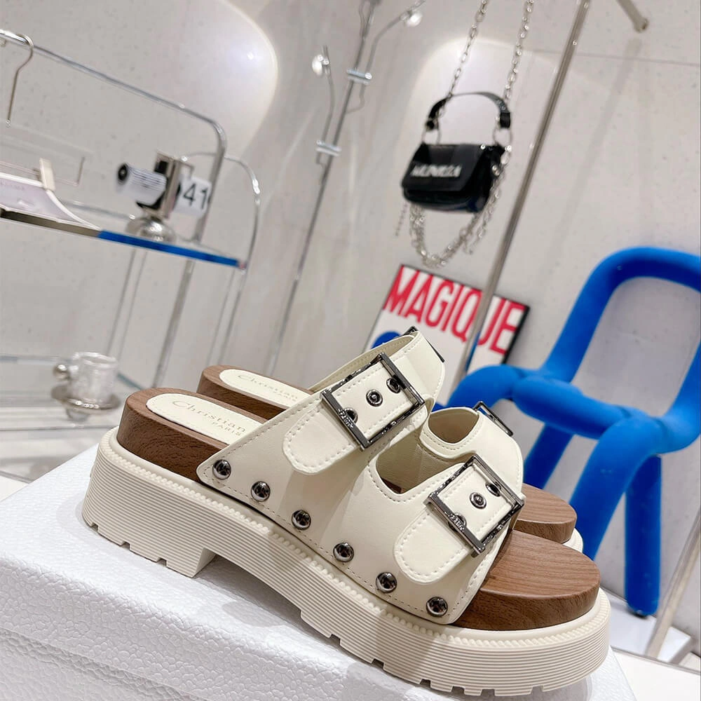 Sustainable DIORQUAKE STRAP SANDAL 102