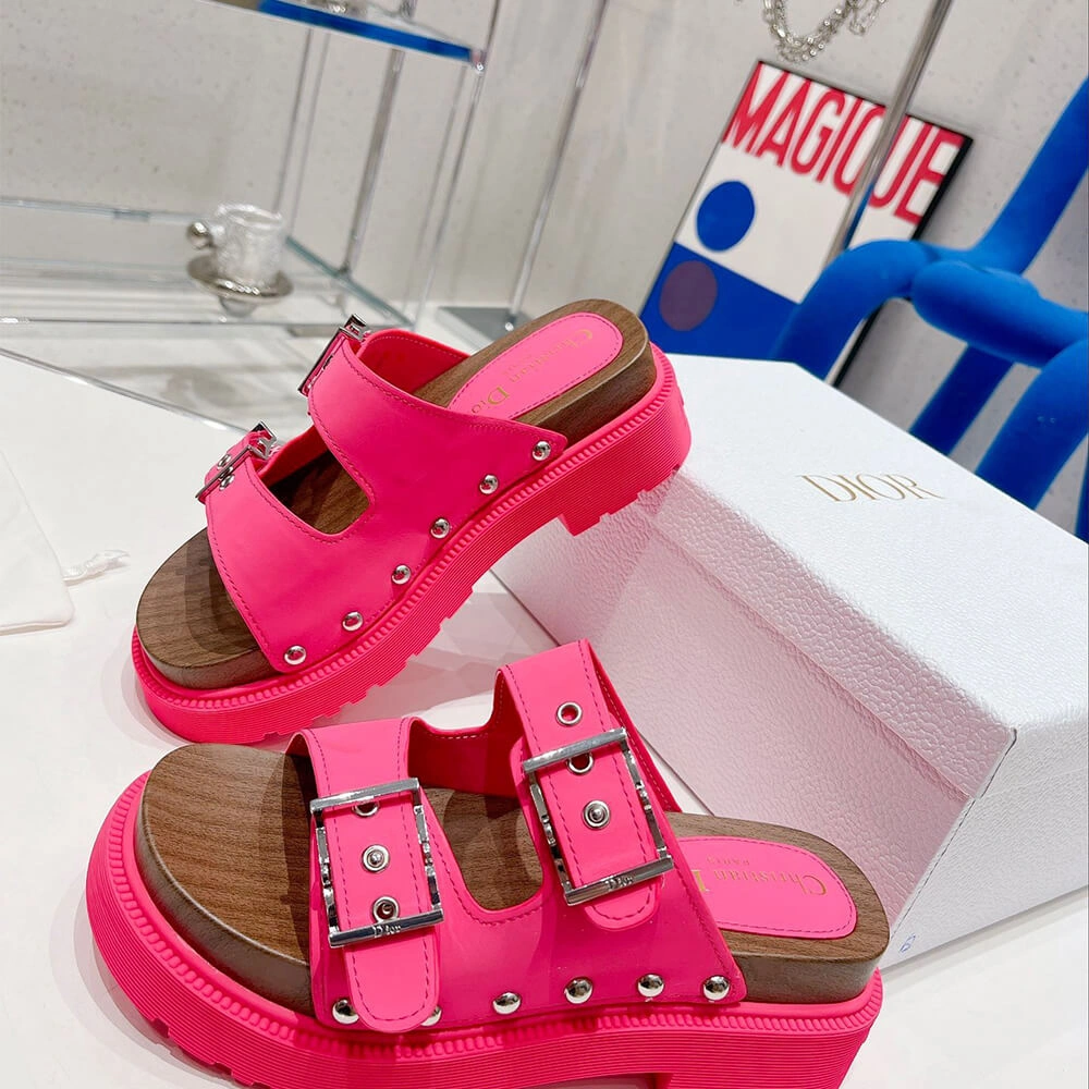 DIORQUAKE STRAP SANDAL Colorful 108