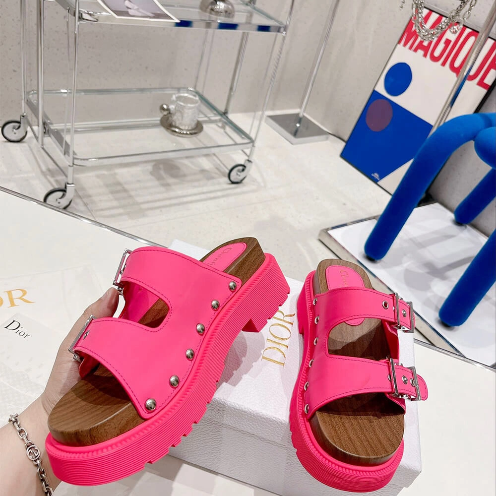 DIORQUAKE STRAP SANDAL Colorful 108