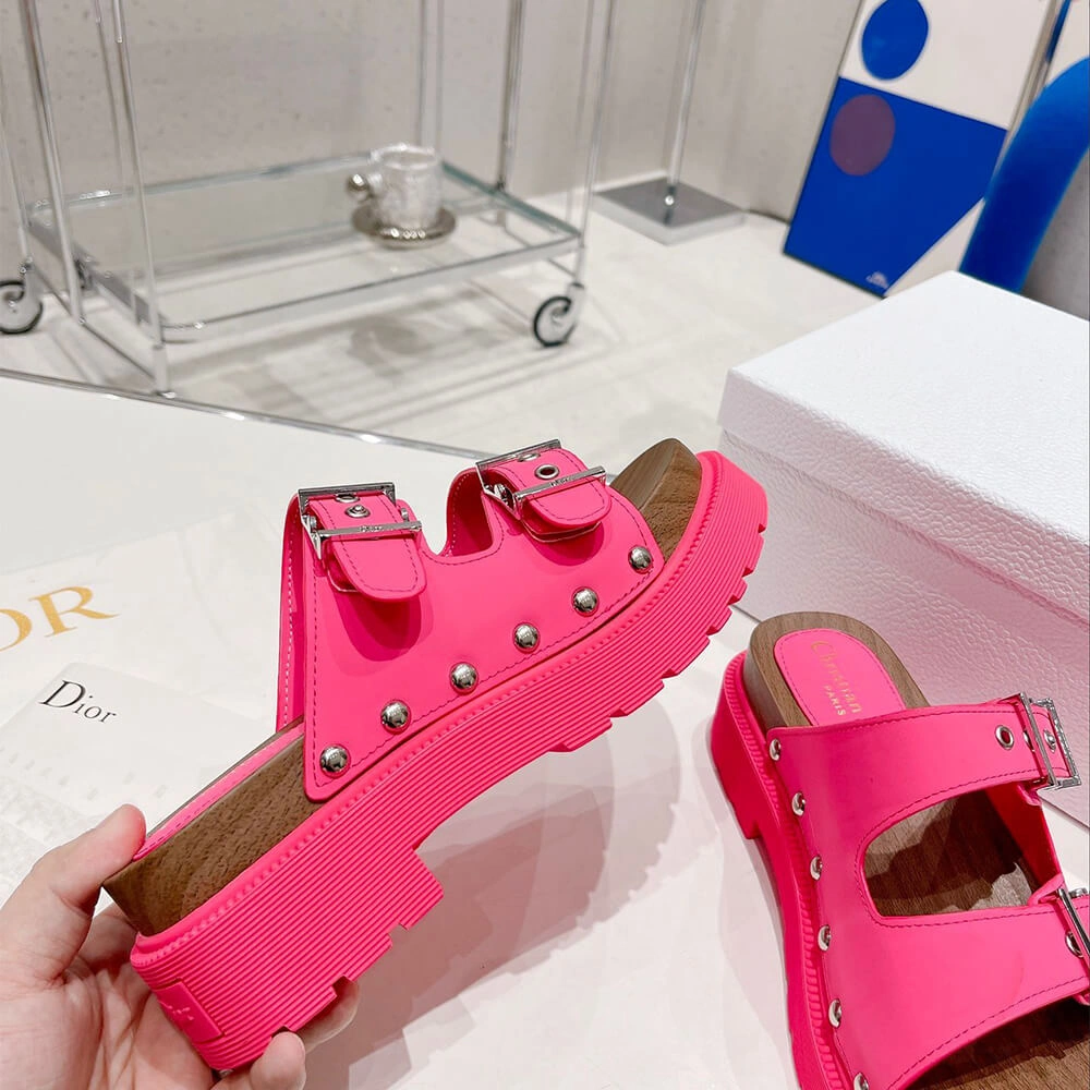 DIORQUAKE STRAP SANDAL Colorful 108