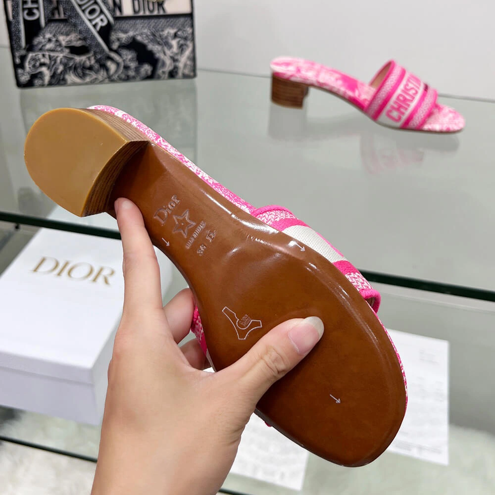 SunProtective DWAY HEELED SLIDE 115