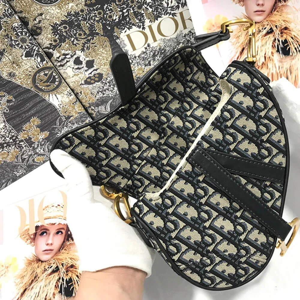 Dior MINI SADDLE BAG Casual 1382